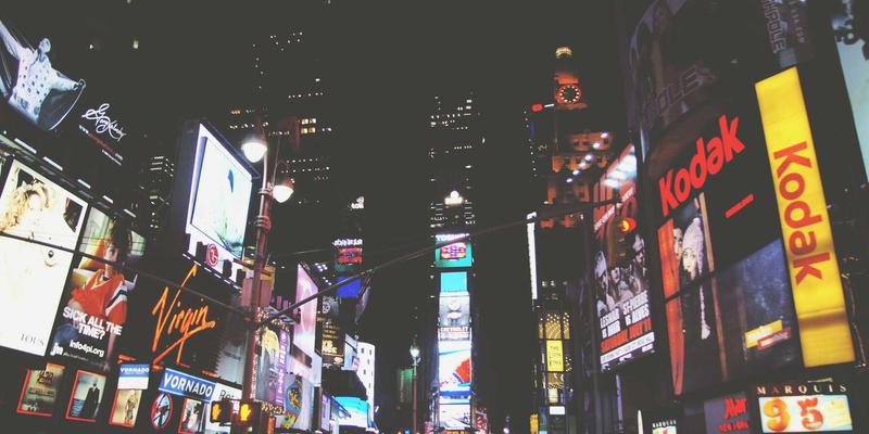 守护电气安全:浪涌保护器在现代防雷体系中的核心作用与中国雷闪的创新实践