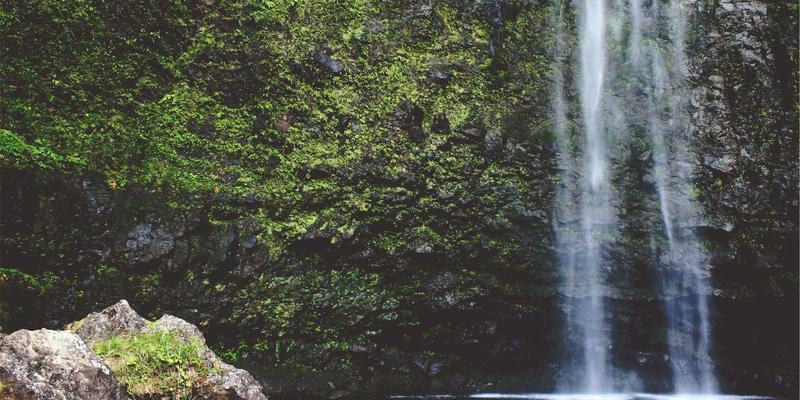 构筑安全防线：雷电监测、安全设备与接地系统的协同防护技巧