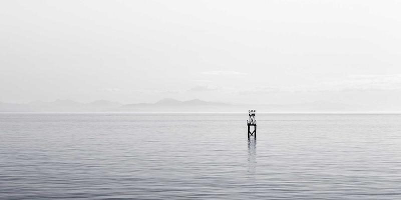 构筑现代安全防线：雷电监测、接地系统与浪涌保护器的协同防护